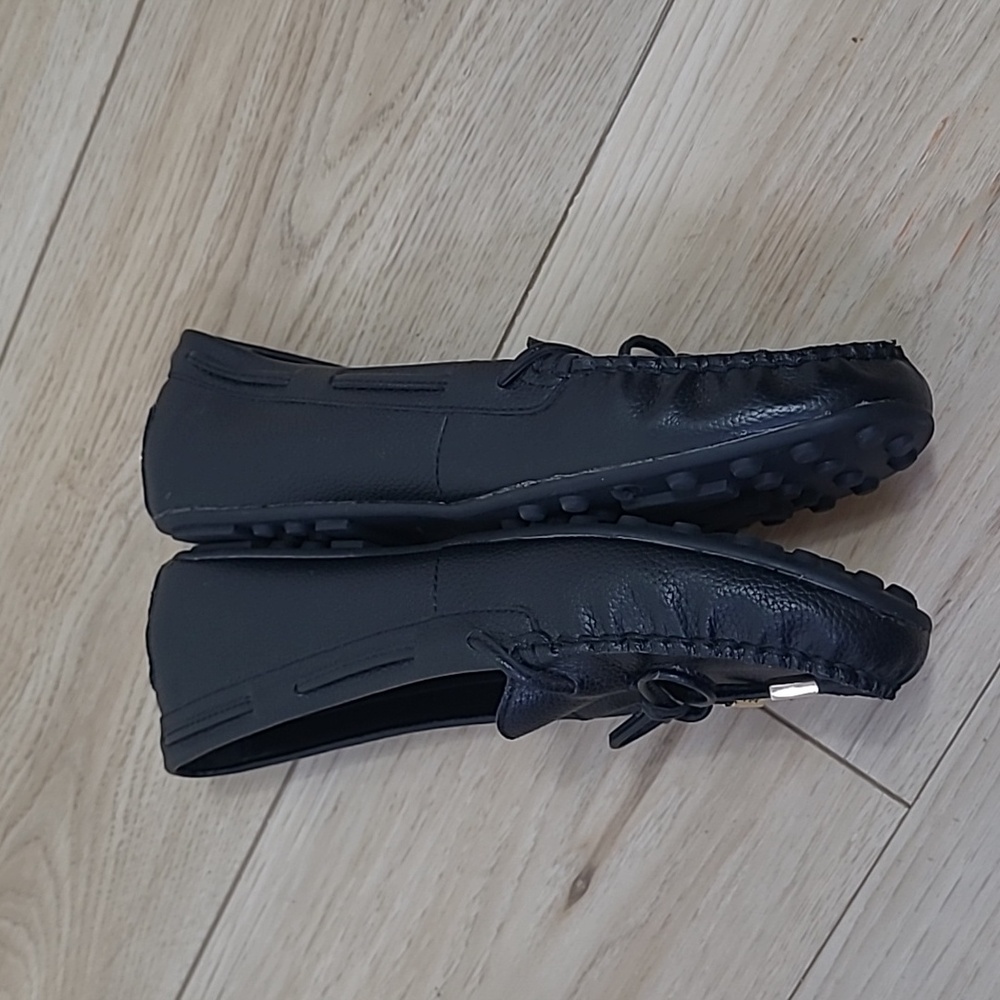 Michael Kors Elegant Black Loafers Size M - Picture 2 of 8